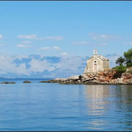 Studio With Sea 3* Jelsa (Hvar)