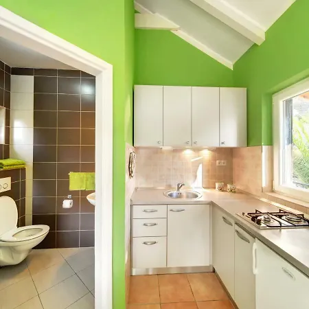 Affittacamere Studio With Sea 3*